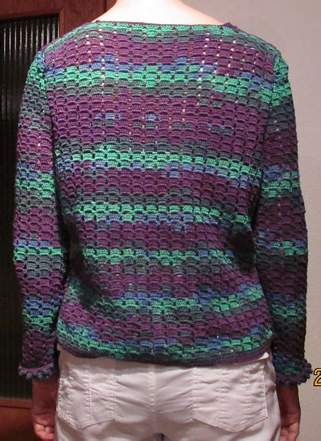 Ravelry: Häkeljacke im Stil von Chanel pattern by Für Sie.